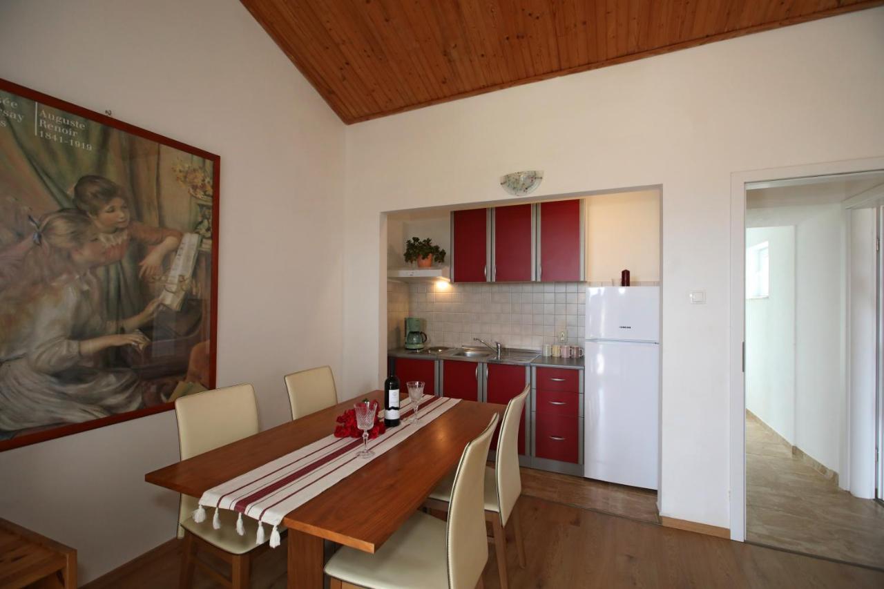 Apartments Noemi Malinska Dış mekan fotoğraf