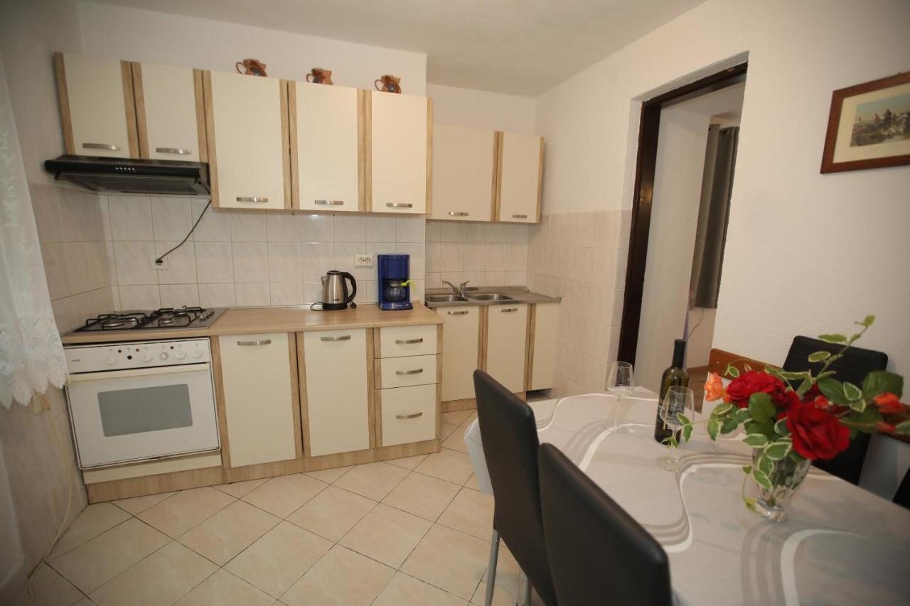 Apartments Noemi Malinska Dış mekan fotoğraf